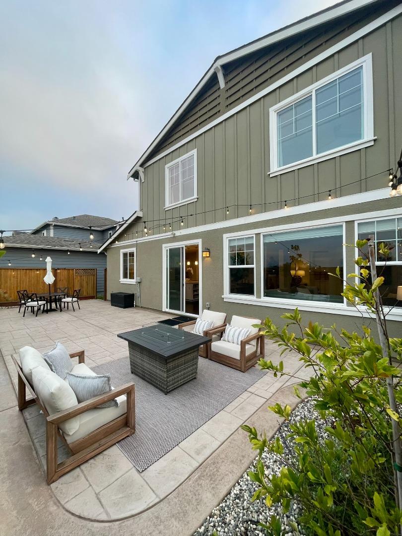 Detail Gallery Image 15 of 30 For 18531 Mcclellan Cir, East Garrison,  CA 93933 - 4 Beds | 3/1 Baths