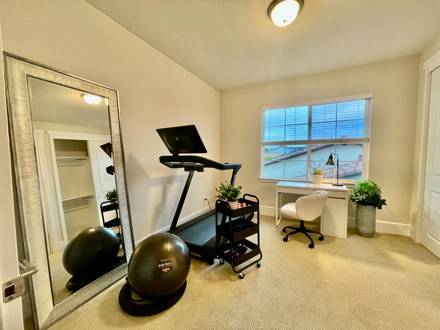 Detail Gallery Image 19 of 30 For 18531 Mcclellan Cir, East Garrison,  CA 93933 - 4 Beds | 3/1 Baths