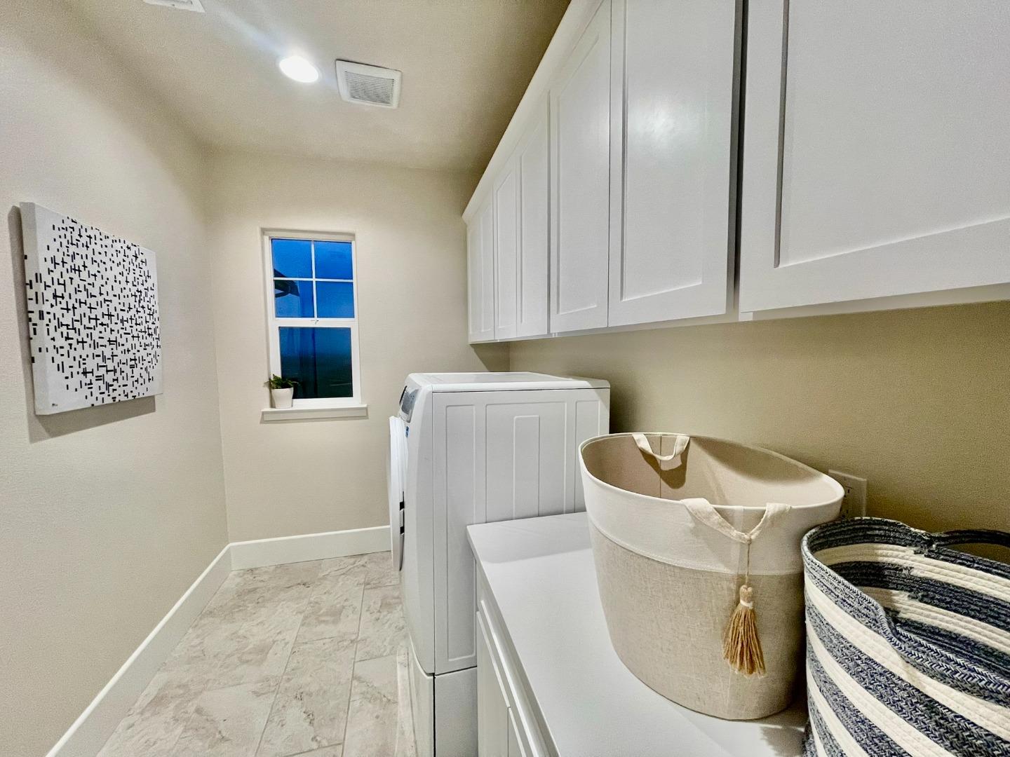 Detail Gallery Image 30 of 30 For 18531 Mcclellan Cir, East Garrison,  CA 93933 - 4 Beds | 3/1 Baths