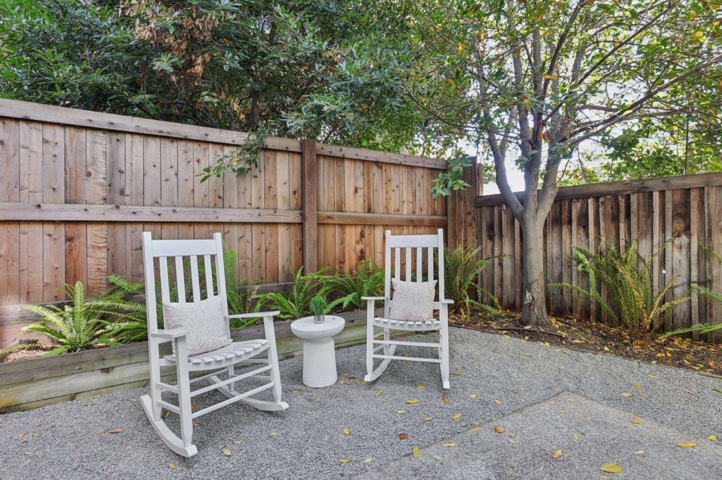 Detail Gallery Image 39 of 57 For 1331 Alma St, Palo Alto,  CA 94301 - 2 Beds | 2/1 Baths
