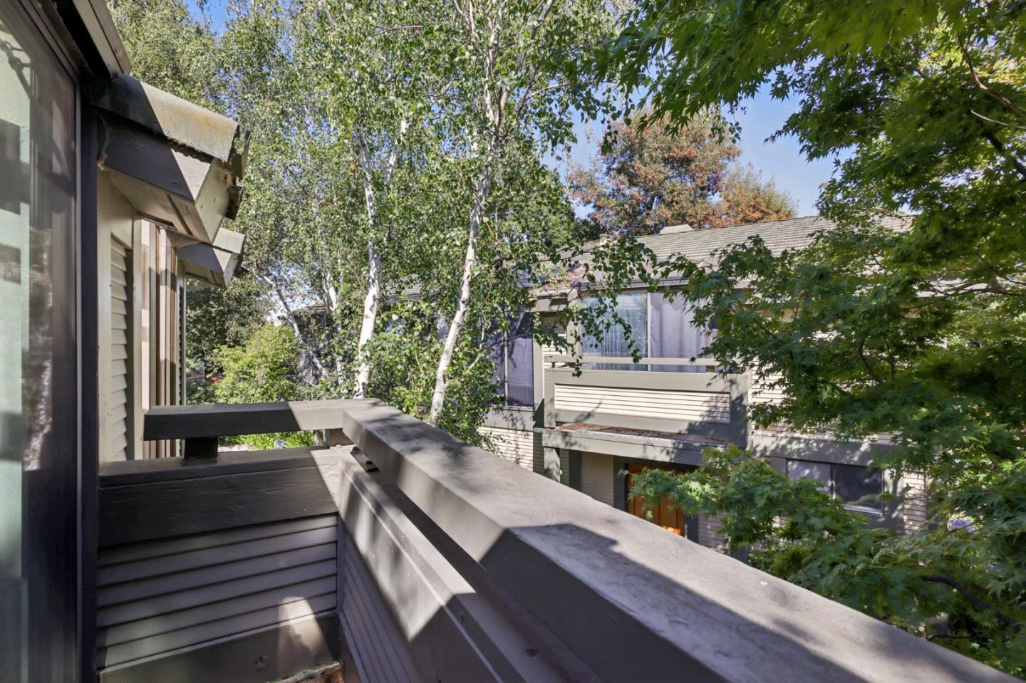 Detail Gallery Image 40 of 57 For 1331 Alma St, Palo Alto,  CA 94301 - 2 Beds | 2/1 Baths
