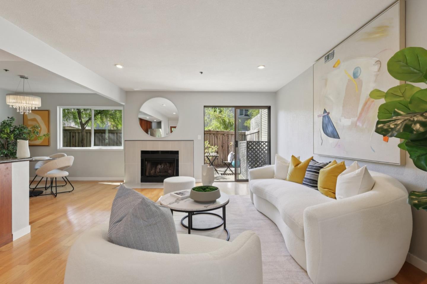 Detail Gallery Image 7 of 57 For 1331 Alma St, Palo Alto,  CA 94301 - 2 Beds | 2/1 Baths