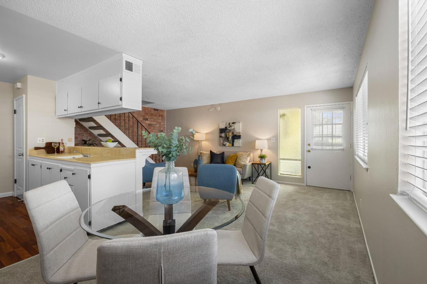 Detail Gallery Image 10 of 48 For 5626 Calmor Ave #3,  San Jose,  CA 95123 - 2 Beds | 1 Baths
