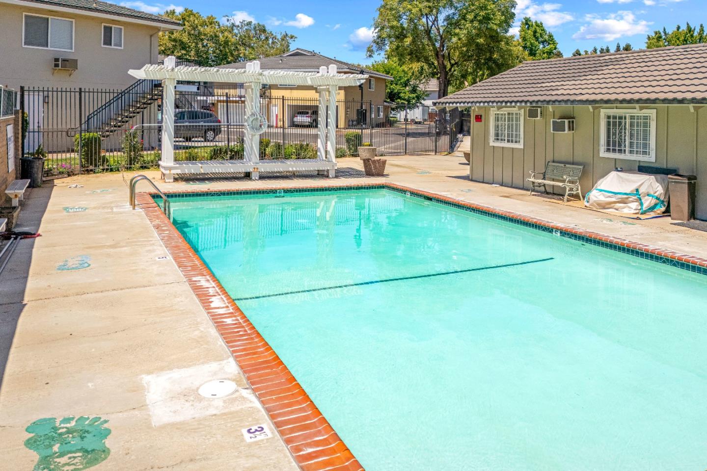 Detail Gallery Image 34 of 48 For 5626 Calmor Ave #3,  San Jose,  CA 95123 - 2 Beds | 1 Baths