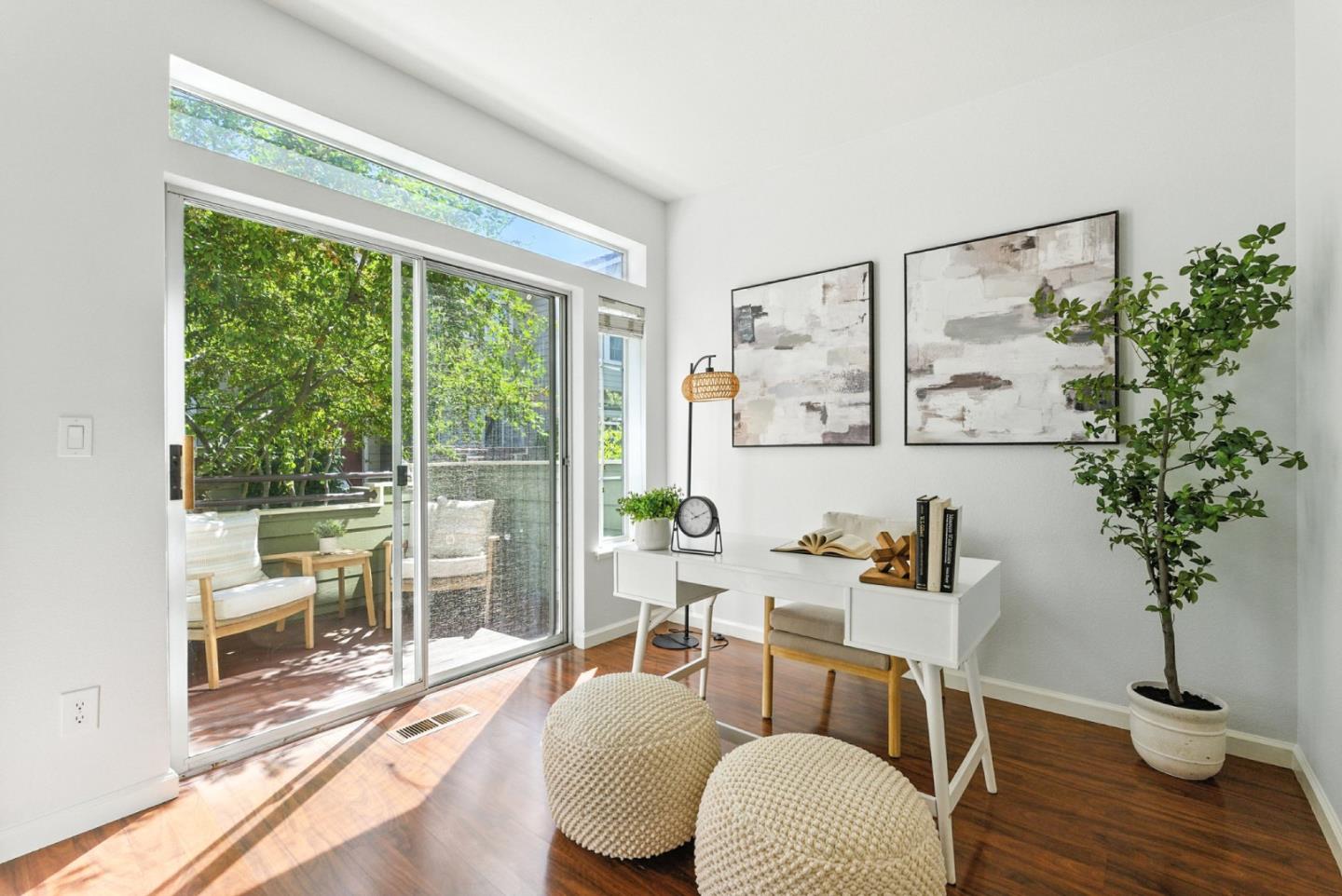 Detail Gallery Image 11 of 61 For 1151 La Rochelle Ter #E,  Sunnyvale,  CA 94089 - 2 Beds | 2/1 Baths