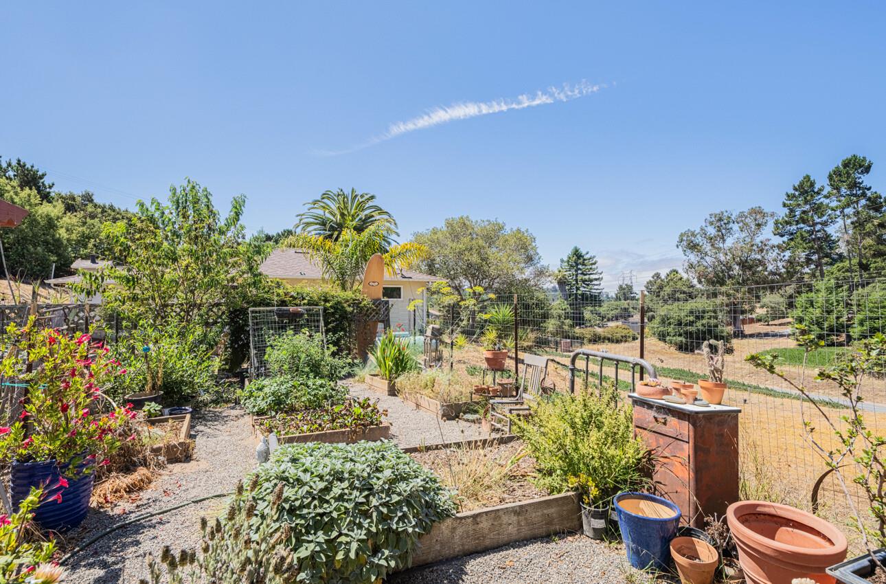 Detail Gallery Image 39 of 52 For 9180 Coker Rd, Salinas,  CA 93907 - 4 Beds | 3 Baths