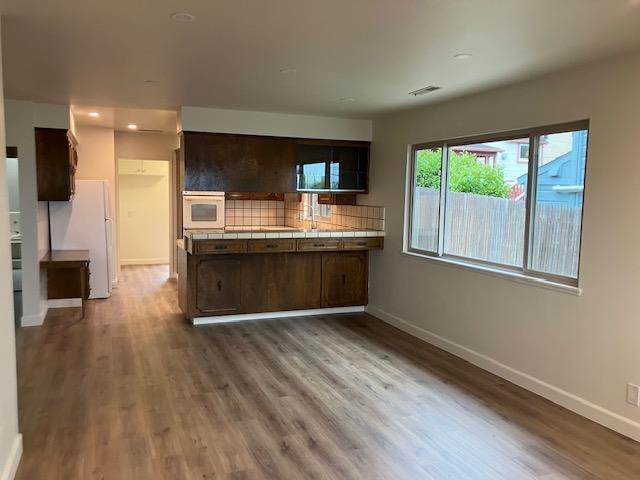 Detail Gallery Image 13 of 22 For 639 Belden St, Monterey,  CA 93940 - 3 Beds | 2 Baths