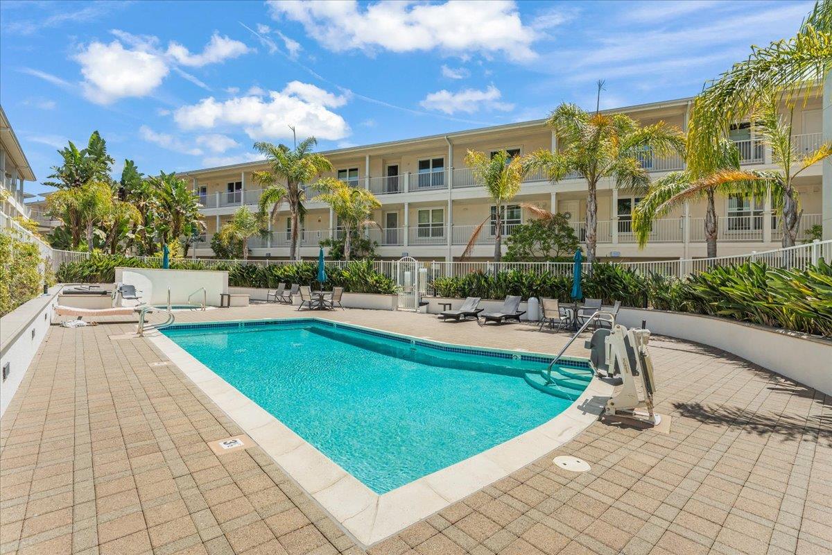 Detail Gallery Image 24 of 31 For 2030 N Pacific Ave #329,  Santa Cruz,  CA 95060 - 3 Beds | 2 Baths