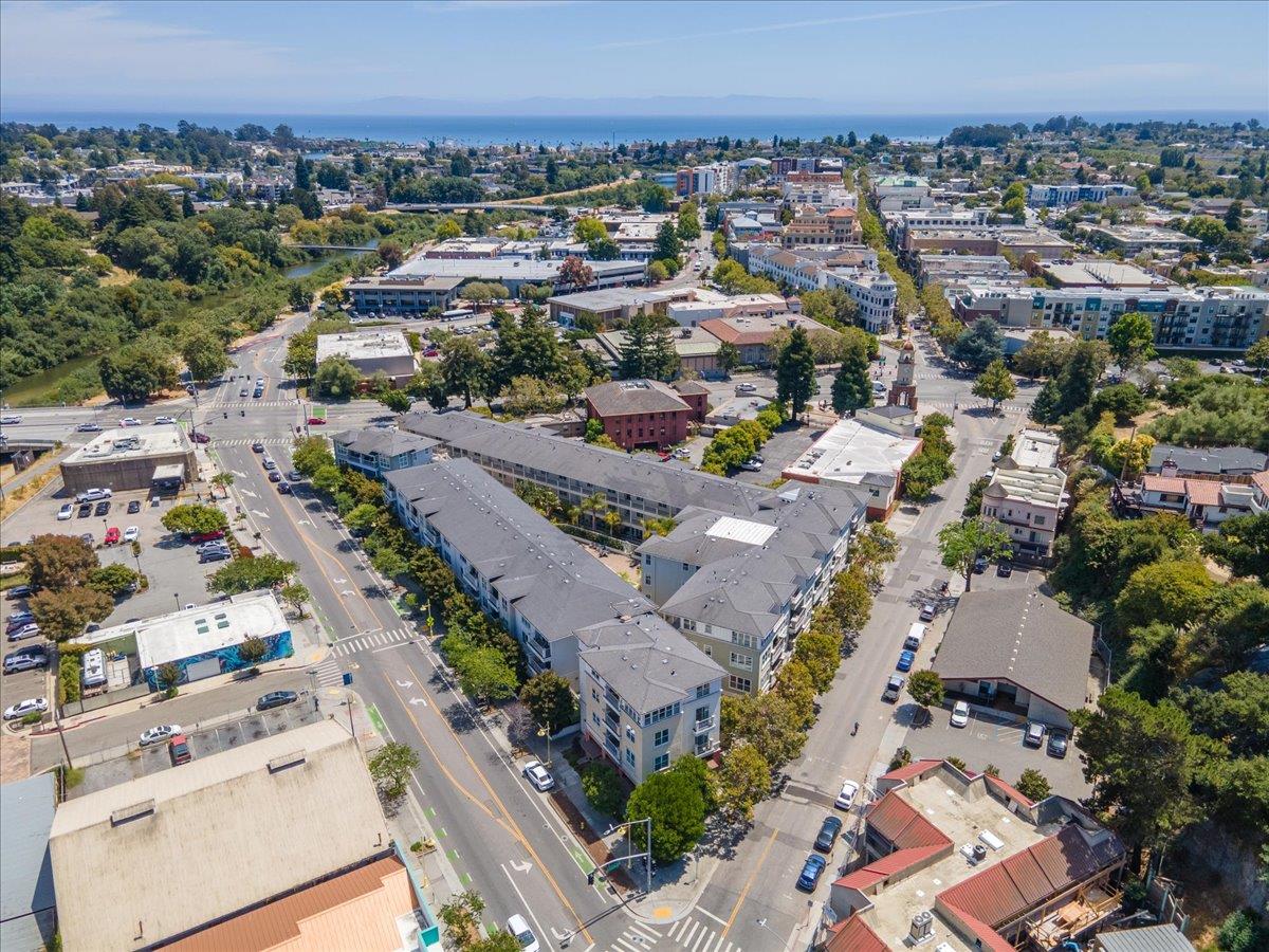Detail Gallery Image 28 of 31 For 2030 N Pacific Ave #329,  Santa Cruz,  CA 95060 - 3 Beds | 2 Baths
