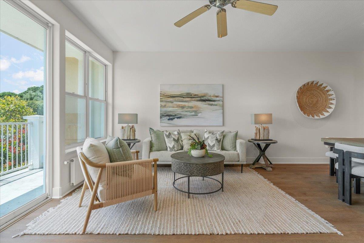 Detail Gallery Image 8 of 31 For 2030 N Pacific Ave #329,  Santa Cruz,  CA 95060 - 3 Beds | 2 Baths