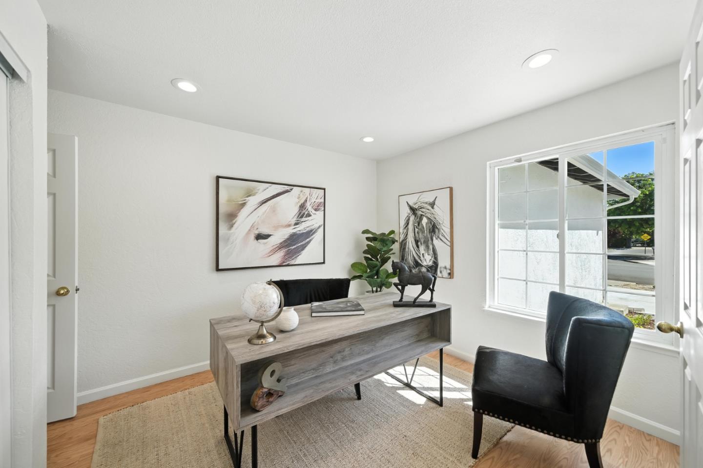 Detail Gallery Image 15 of 36 For 552 Bluefield Dr, San Jose,  CA 95136 - 4 Beds | 2 Baths