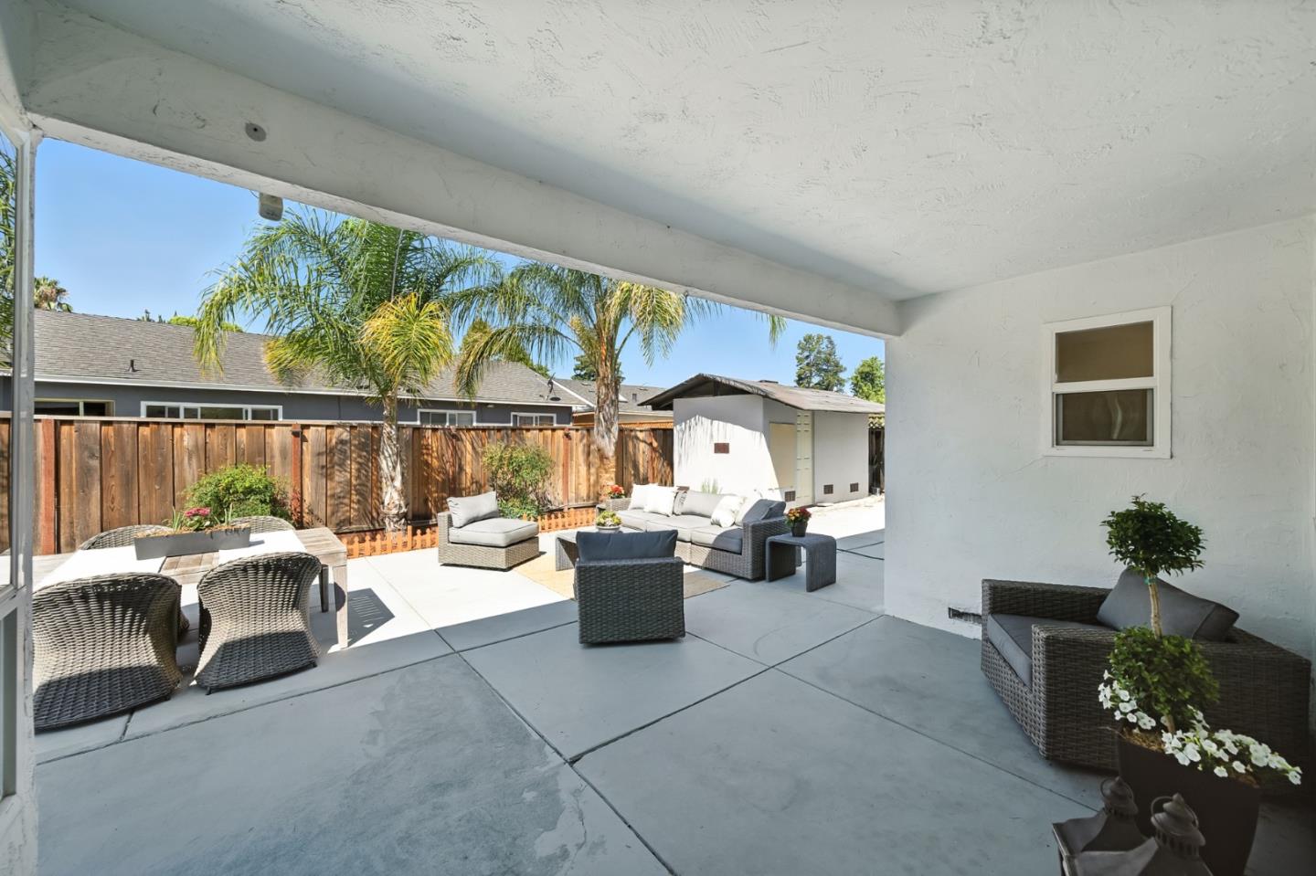 Detail Gallery Image 28 of 36 For 552 Bluefield Dr, San Jose,  CA 95136 - 4 Beds | 2 Baths