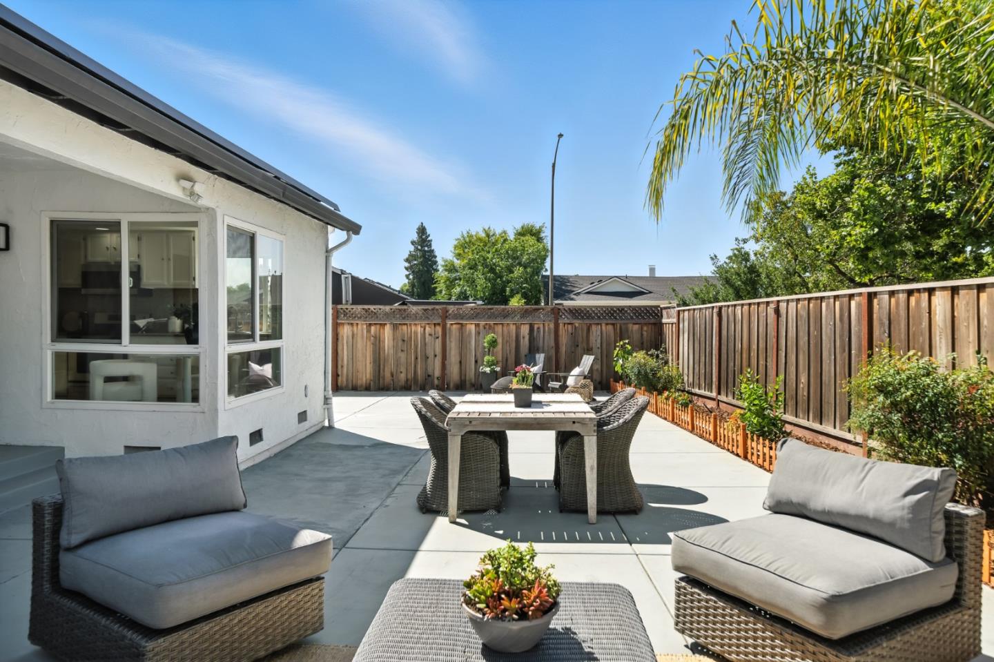 Detail Gallery Image 34 of 36 For 552 Bluefield Dr, San Jose,  CA 95136 - 4 Beds | 2 Baths