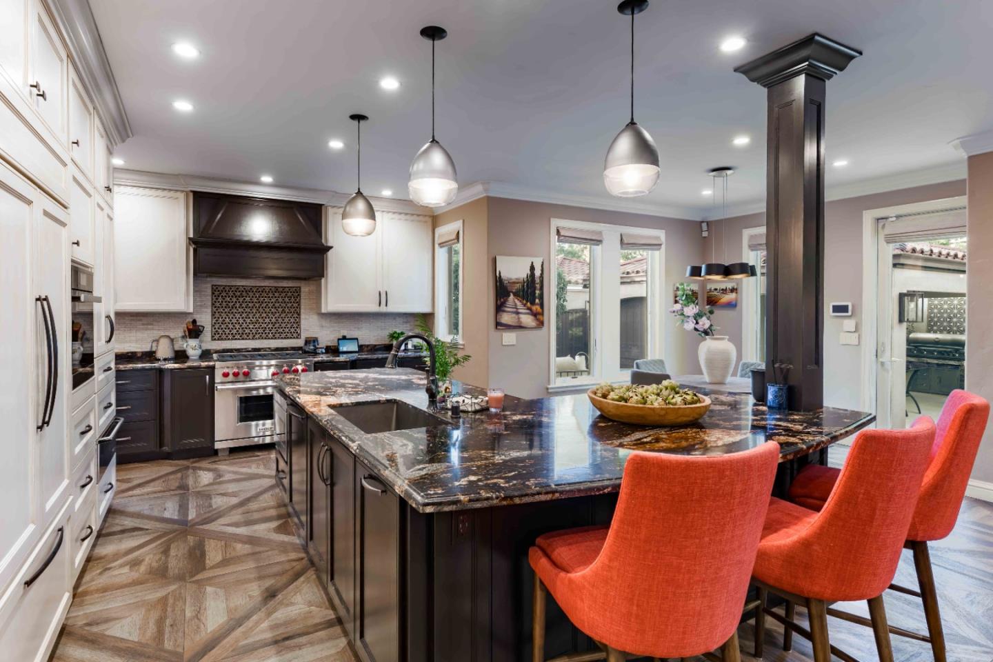 Detail Gallery Image 11 of 39 For 579 Glenbrook Dr, Palo Alto,  CA 94306 - 6 Beds | 4 Baths