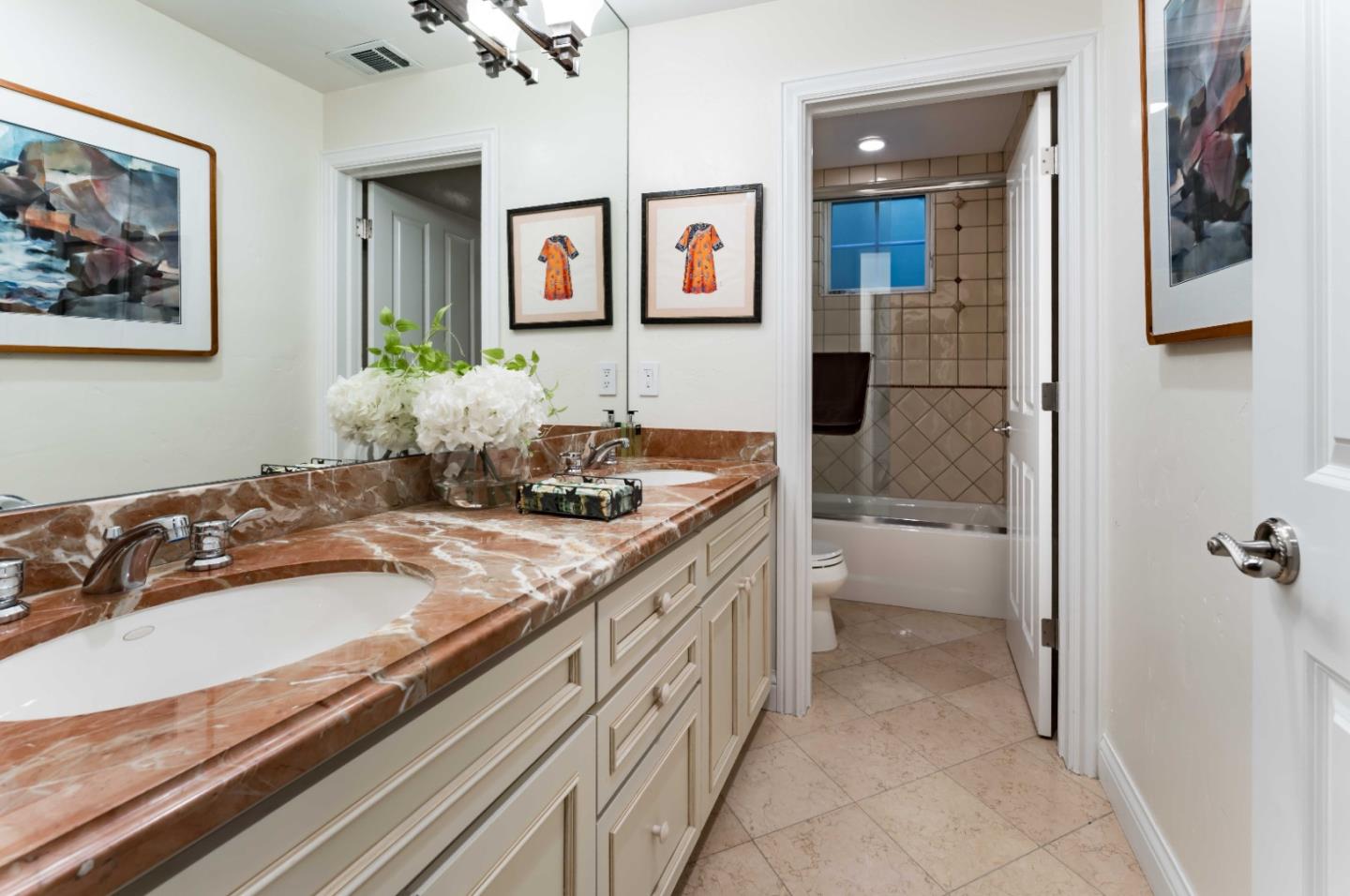 Detail Gallery Image 29 of 39 For 579 Glenbrook Dr, Palo Alto,  CA 94306 - 6 Beds | 4 Baths