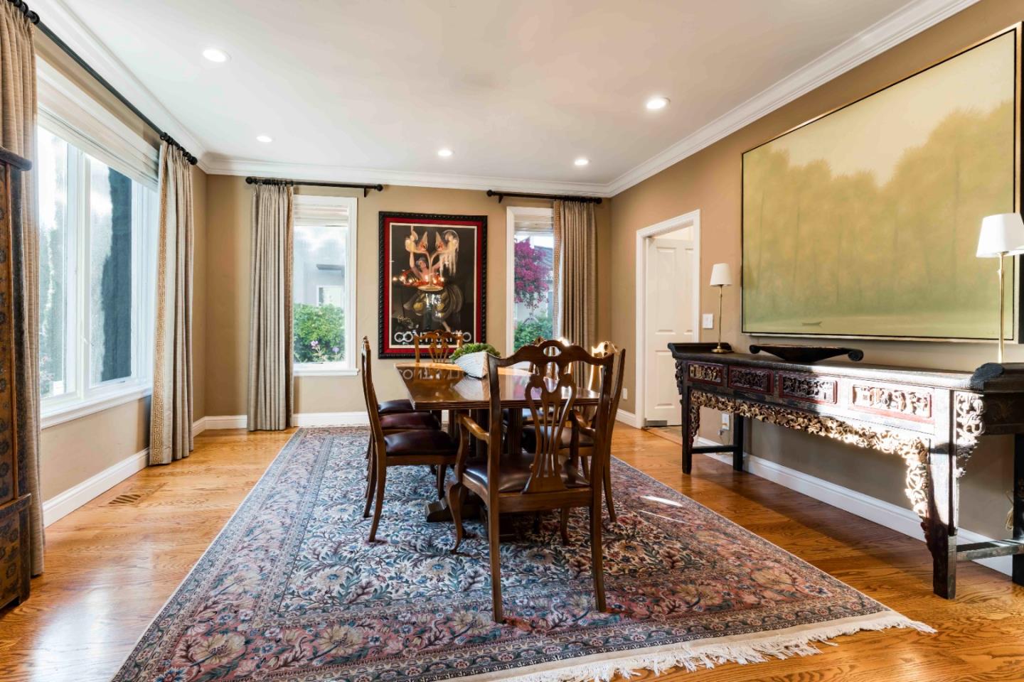 Detail Gallery Image 8 of 39 For 579 Glenbrook Dr, Palo Alto,  CA 94306 - 6 Beds | 4 Baths