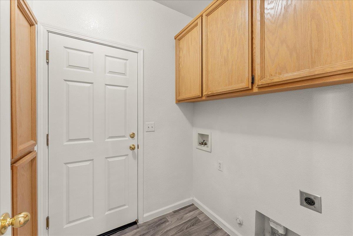 Detail Gallery Image 11 of 26 For 45 Diggins Drive, Folsom,  CA 95630 - 3 Beds | 2 Baths