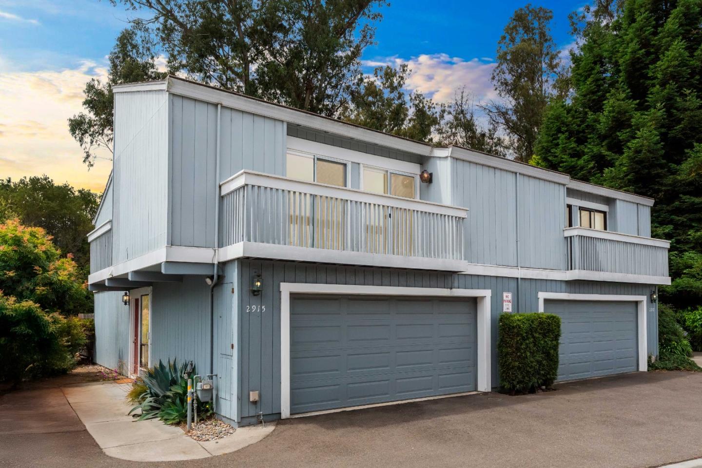 Detail Gallery Image 1 of 36 For 2915 Leotar Cir, Santa Cruz,  CA 95062 - 3 Beds | 2/1 Baths