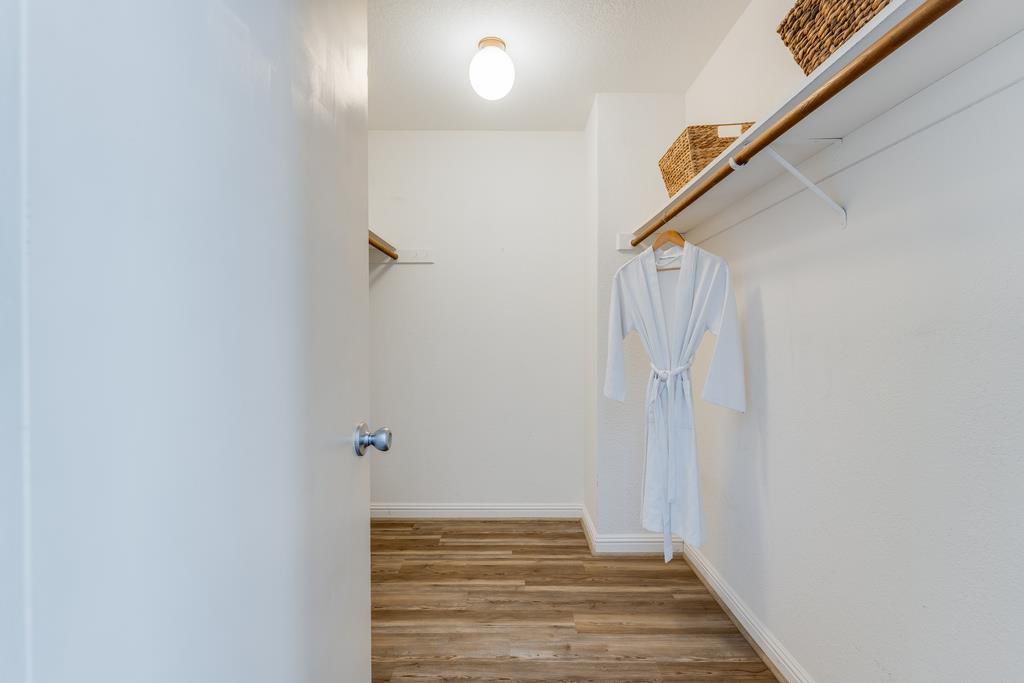 Detail Gallery Image 23 of 36 For 2915 Leotar Cir, Santa Cruz,  CA 95062 - 3 Beds | 2/1 Baths
