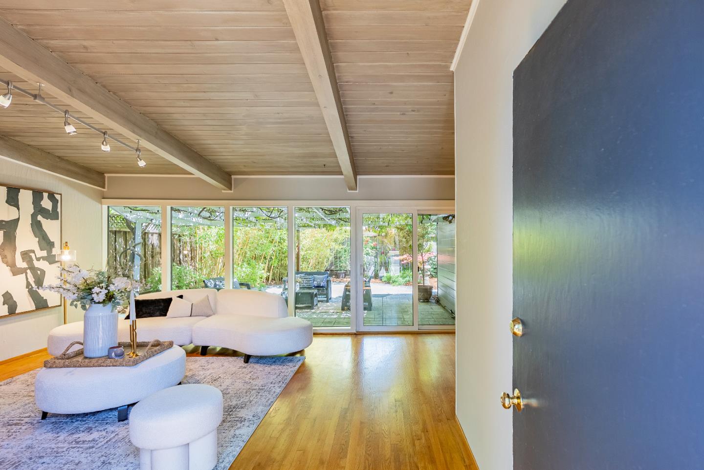 Detail Gallery Image 4 of 40 For 582 Morse Ave, Sunnyvale,  CA 94085 - 3 Beds | 1 Baths