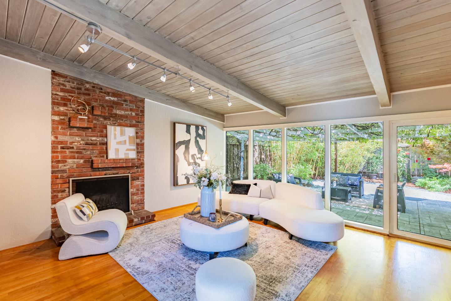 Detail Gallery Image 5 of 40 For 582 Morse Ave, Sunnyvale,  CA 94085 - 3 Beds | 1 Baths