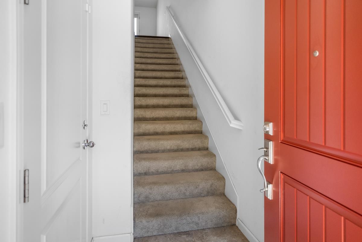 Detail Gallery Image 4 of 47 For 748-3 N 10th St, San Jose,  CA 95112 - 2 Beds | 2/1 Baths