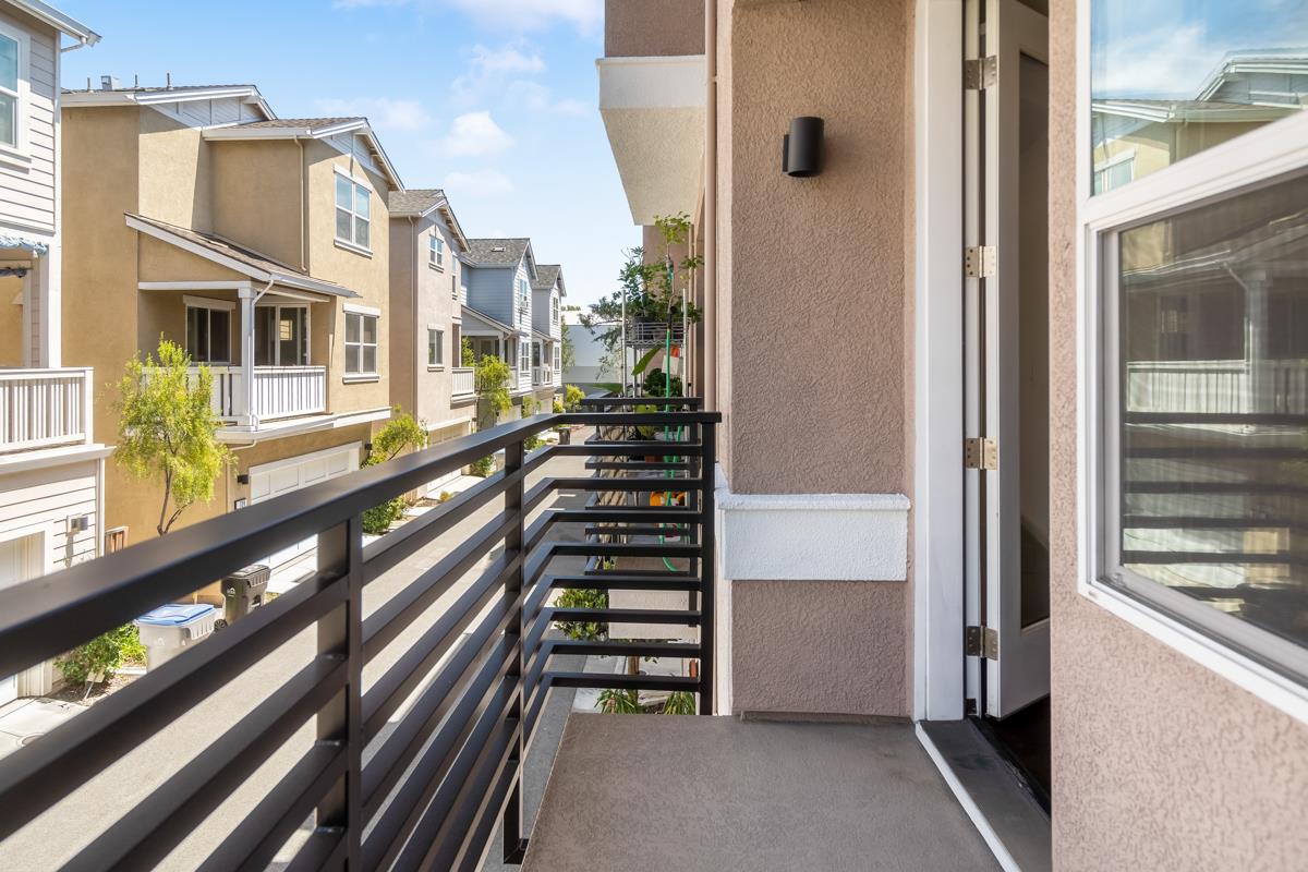 Detail Gallery Image 9 of 47 For 748-3 N 10th St, San Jose,  CA 95112 - 2 Beds | 2/1 Baths