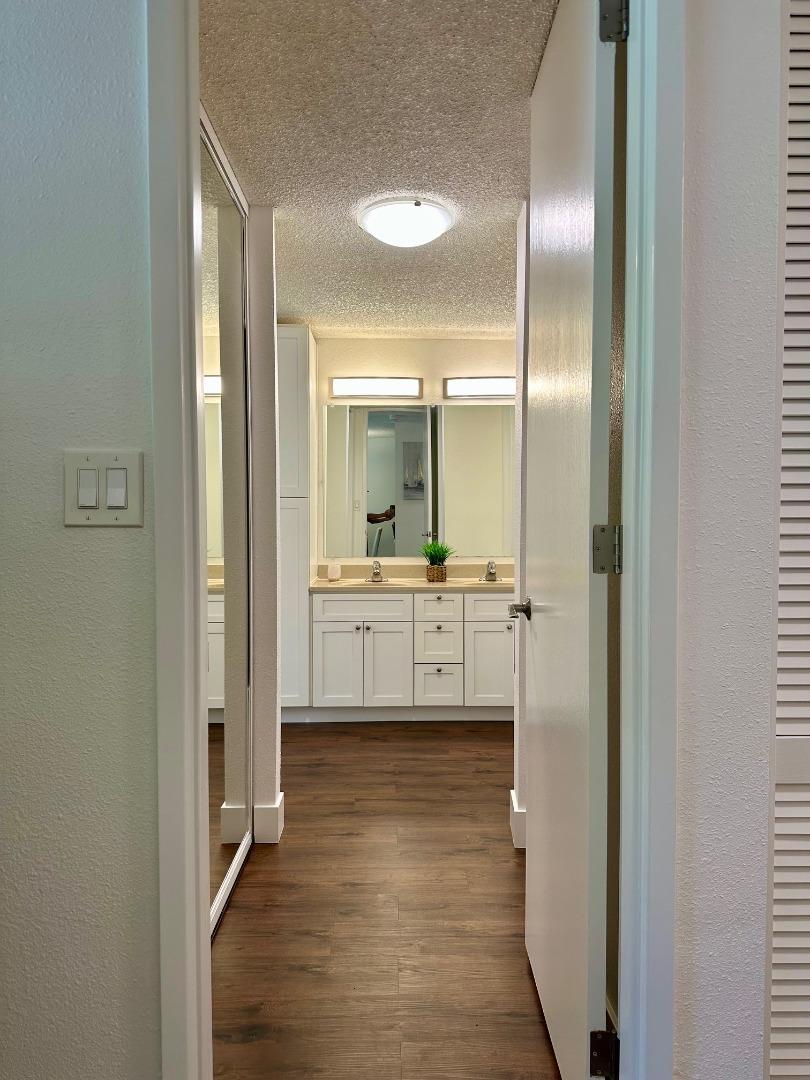 Detail Gallery Image 13 of 34 For 8129 Shelter Creek Ln, San Bruno,  CA 94066 - 1 Beds | 1 Baths