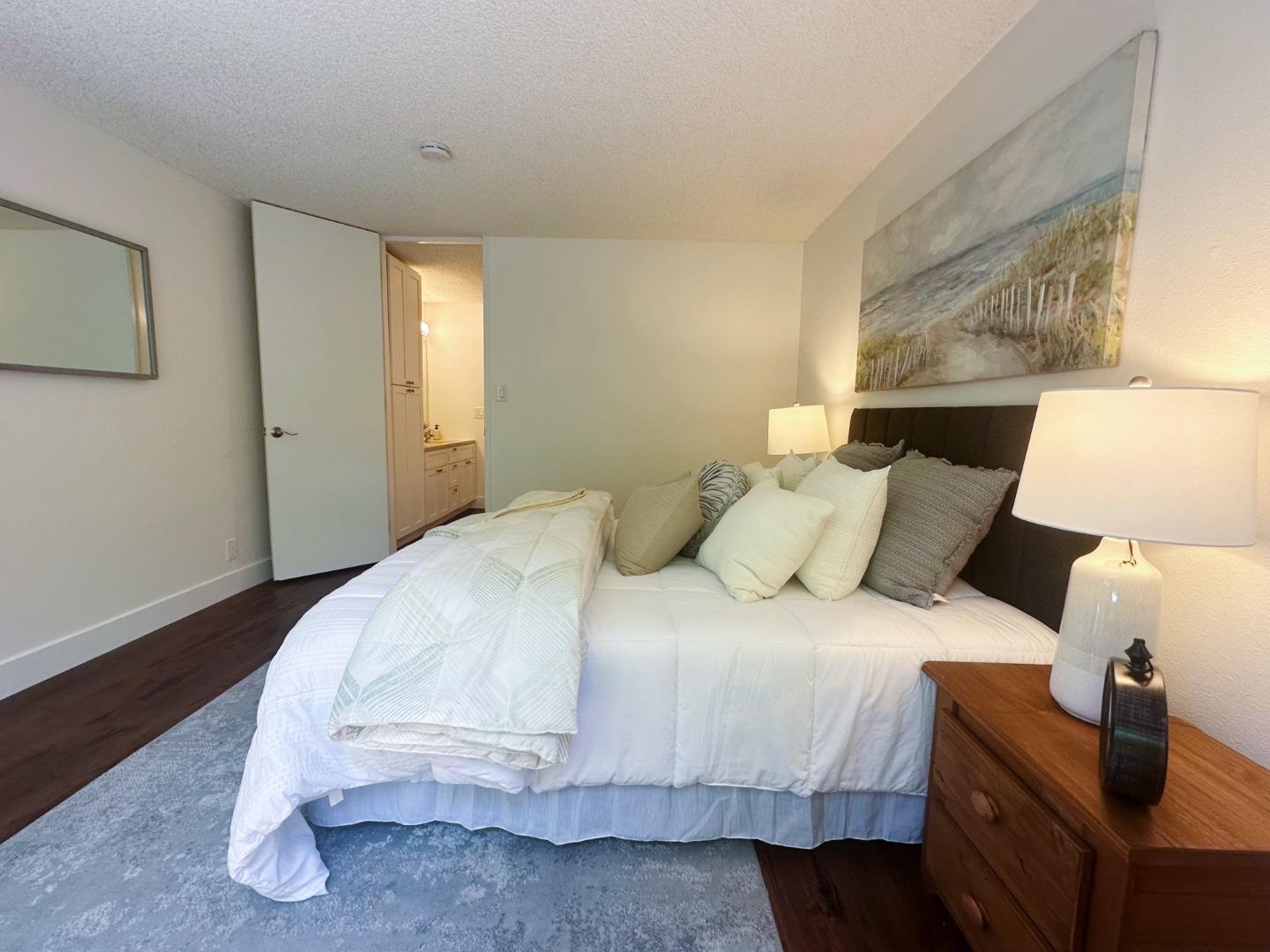 Detail Gallery Image 17 of 34 For 8129 Shelter Creek Ln, San Bruno,  CA 94066 - 1 Beds | 1 Baths