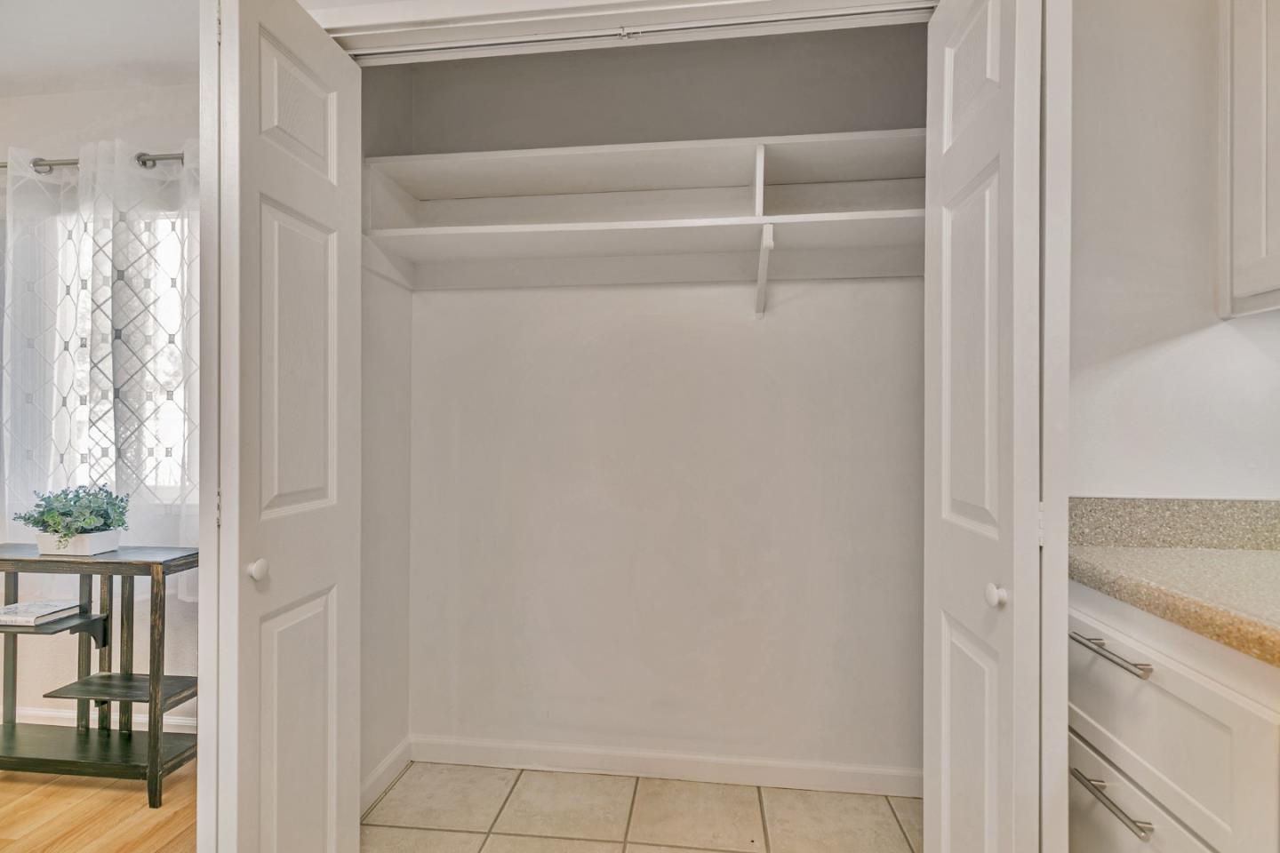 Detail Gallery Image 13 of 26 For 1269 Bouret Dr #1,  San Jose,  CA 95118 - 2 Beds | 1 Baths