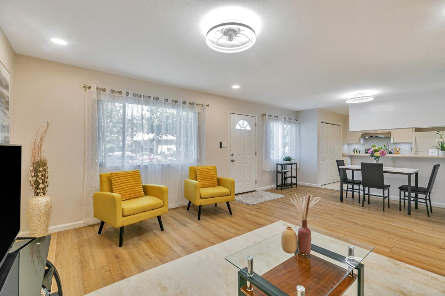 Detail Gallery Image 5 of 26 For 1269 Bouret Dr #1,  San Jose,  CA 95118 - 2 Beds | 1 Baths