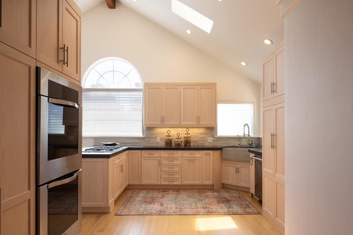 Detail Gallery Image 9 of 37 For 4167 Sunset Ln, Pebble Beach,  CA 93953 - 4 Beds | 4/1 Baths