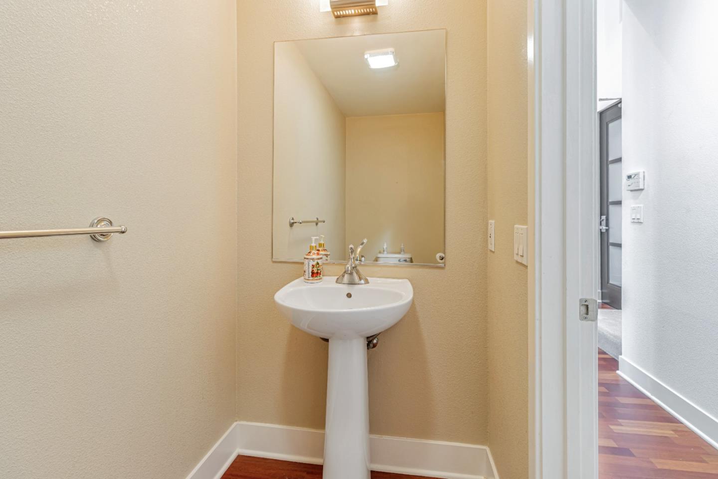 Detail Gallery Image 23 of 45 For 350 E Mission St #115,  San Jose,  CA 95112 - 1 Beds | 1/1 Baths