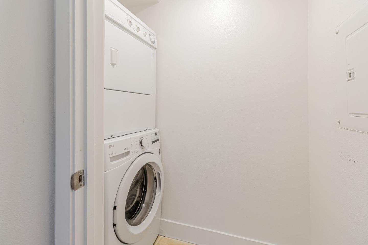 Detail Gallery Image 25 of 45 For 350 E Mission St #115,  San Jose,  CA 95112 - 1 Beds | 1/1 Baths