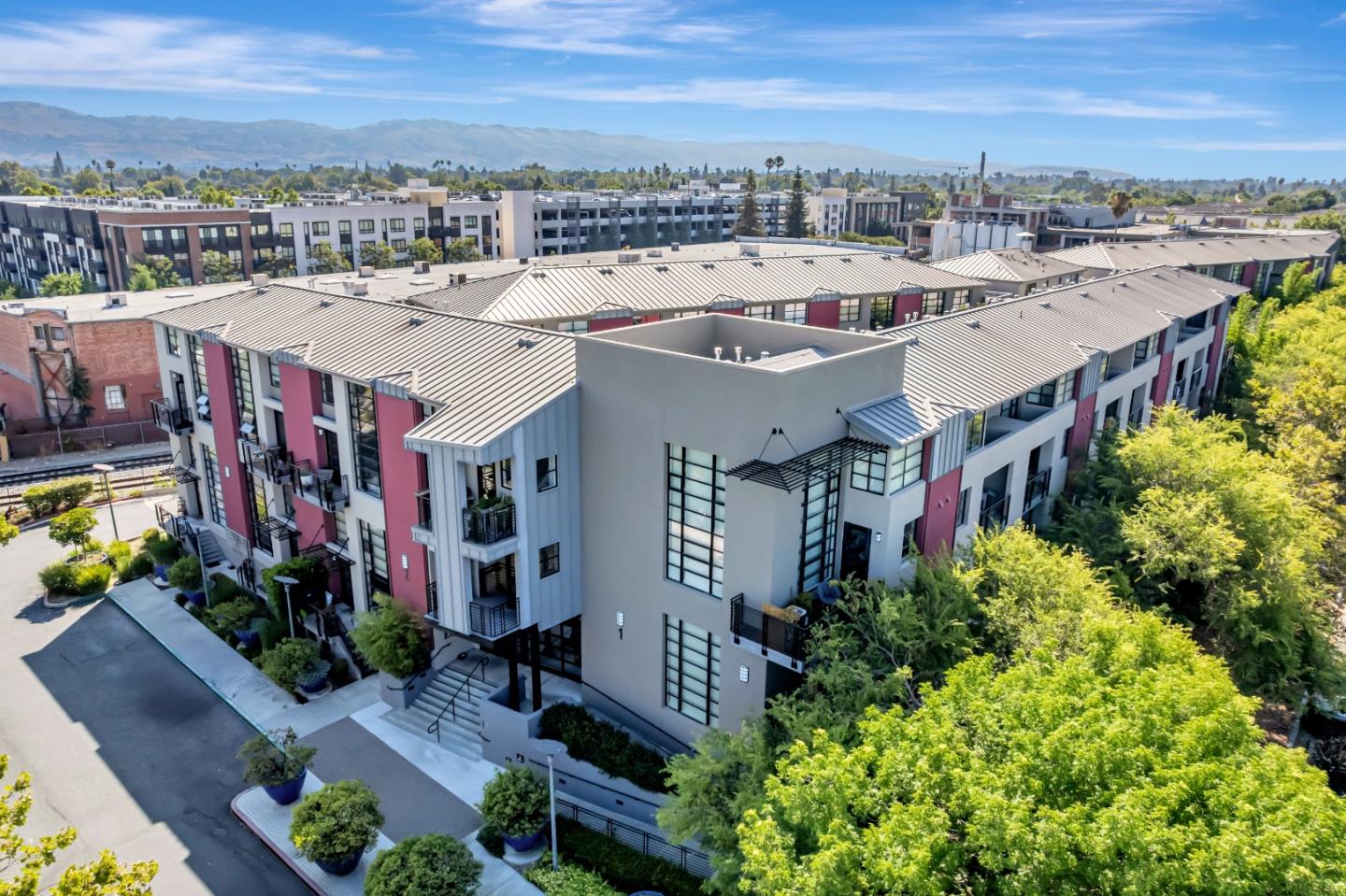 Detail Gallery Image 31 of 45 For 350 E Mission St #115,  San Jose,  CA 95112 - 1 Beds | 1/1 Baths