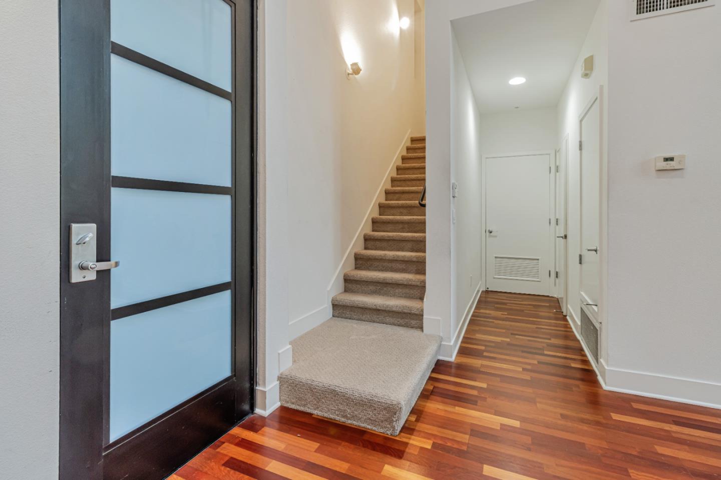 Detail Gallery Image 7 of 45 For 350 E Mission St #115,  San Jose,  CA 95112 - 1 Beds | 1/1 Baths