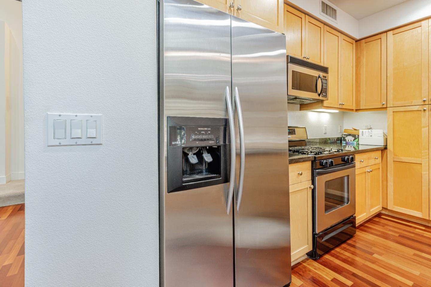Detail Gallery Image 9 of 45 For 350 E Mission St #115,  San Jose,  CA 95112 - 1 Beds | 1/1 Baths