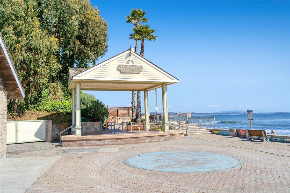 Detail Gallery Image 41 of 44 For 522 Oak Dr, Capitola,  CA 95010 - 4 Beds | 3 Baths