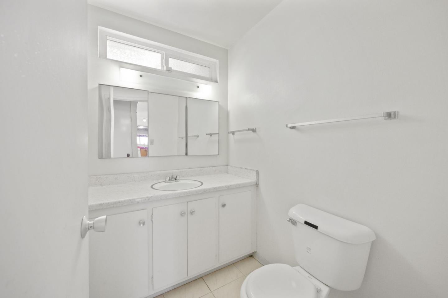 Detail Gallery Image 24 of 45 For 787 San Clemente Way, Mountain View,  CA 94043 - 5 Beds | 2/1 Baths