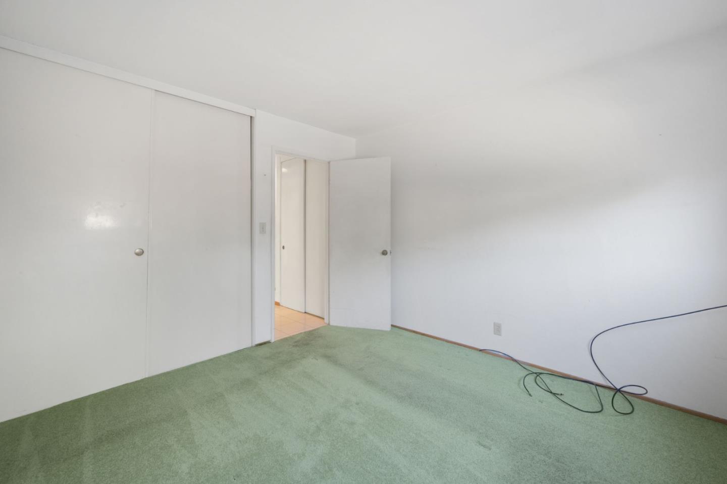 Detail Gallery Image 26 of 45 For 787 San Clemente Way, Mountain View,  CA 94043 - 5 Beds | 2/1 Baths
