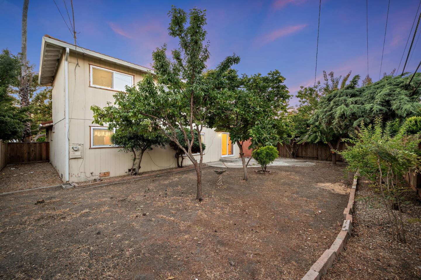 Detail Gallery Image 35 of 45 For 787 San Clemente Way, Mountain View,  CA 94043 - 5 Beds | 2/1 Baths