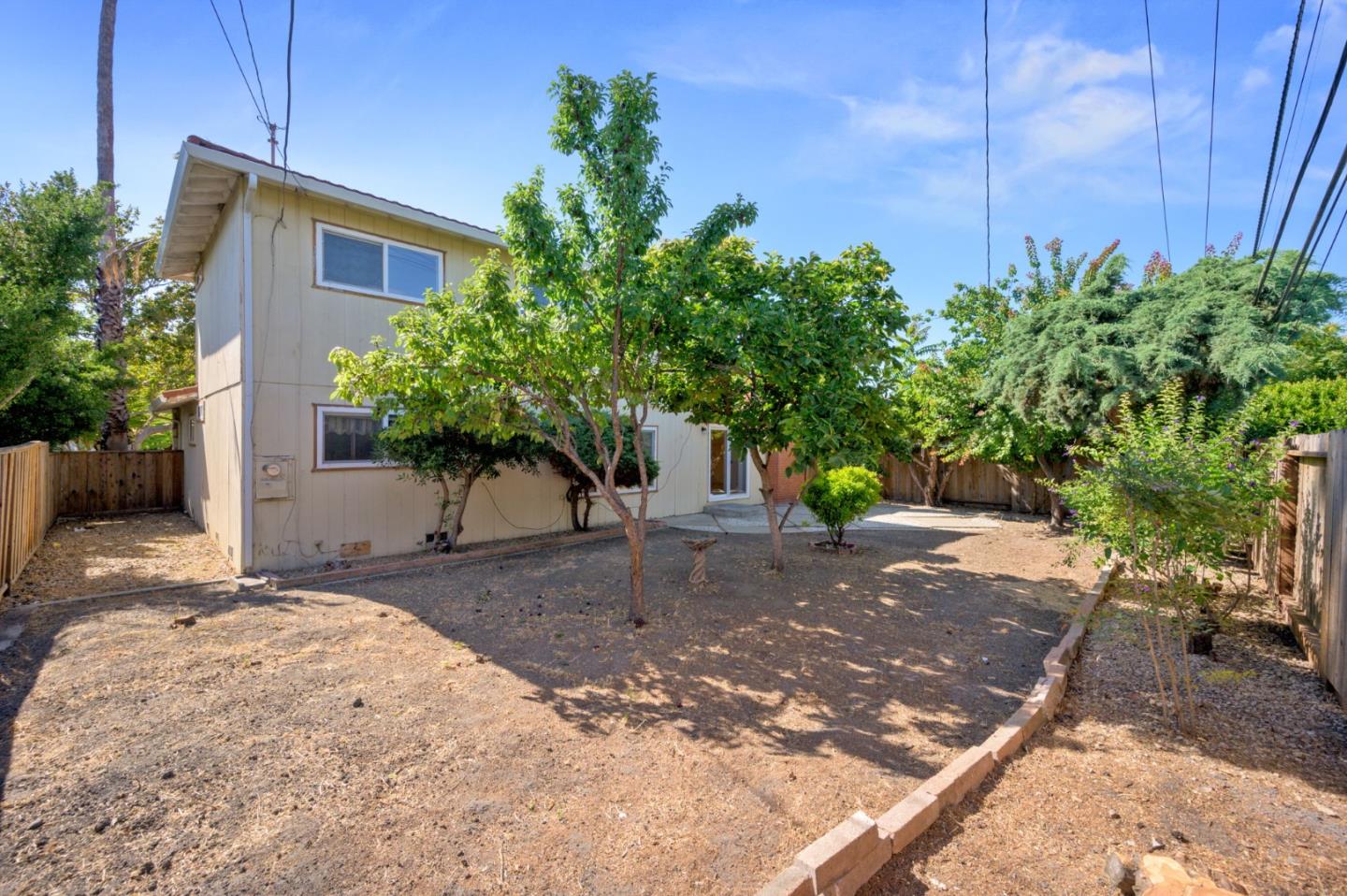 Detail Gallery Image 36 of 45 For 787 San Clemente Way, Mountain View,  CA 94043 - 5 Beds | 2/1 Baths