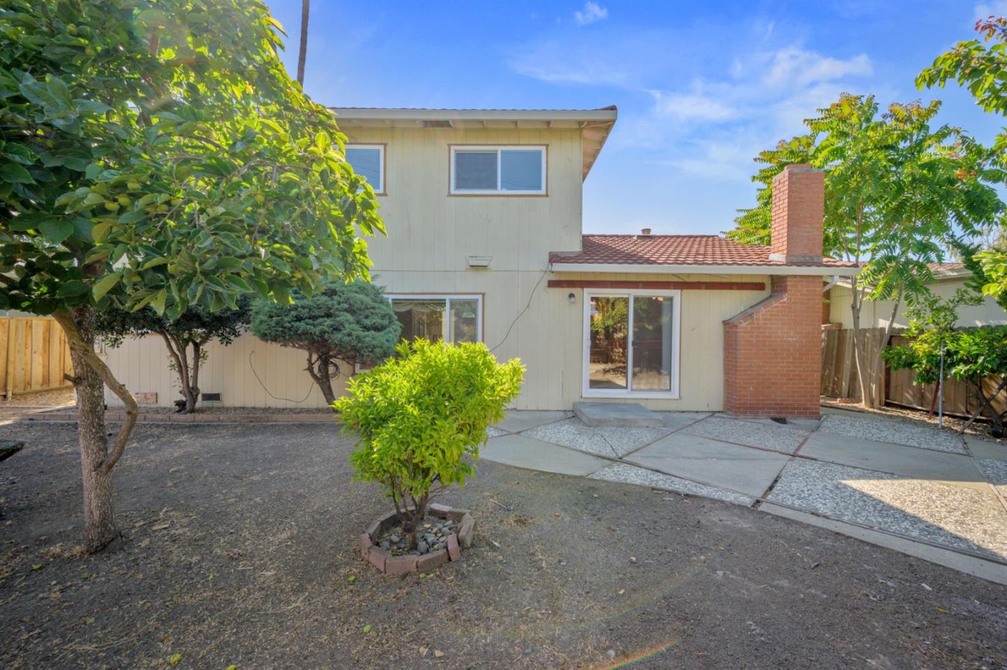 Detail Gallery Image 38 of 45 For 787 San Clemente Way, Mountain View,  CA 94043 - 5 Beds | 2/1 Baths