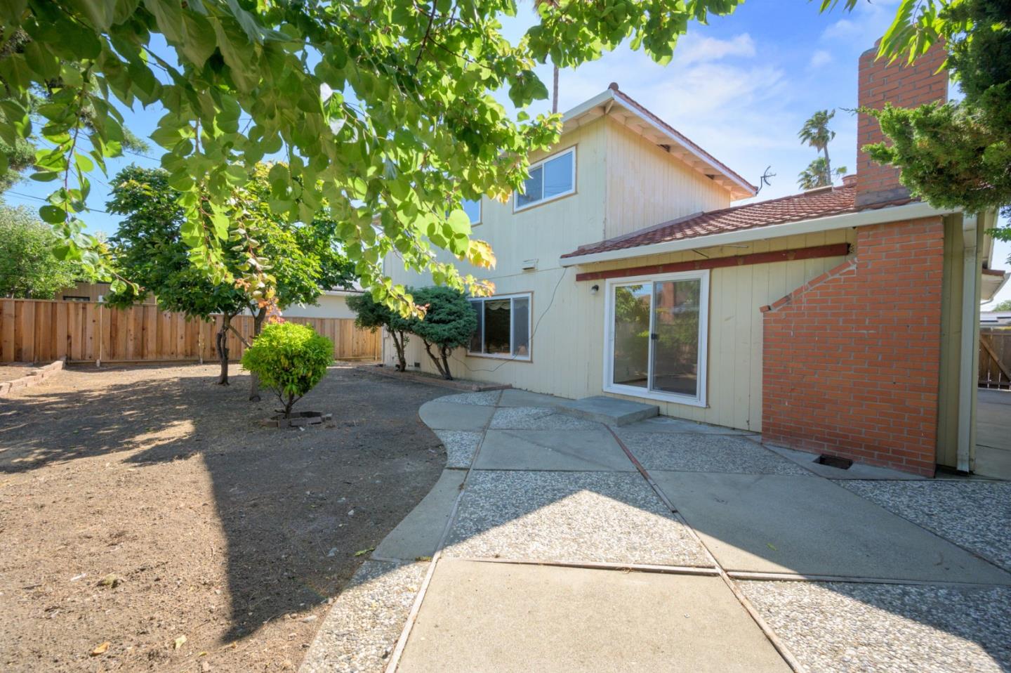 Detail Gallery Image 40 of 45 For 787 San Clemente Way, Mountain View,  CA 94043 - 5 Beds | 2/1 Baths