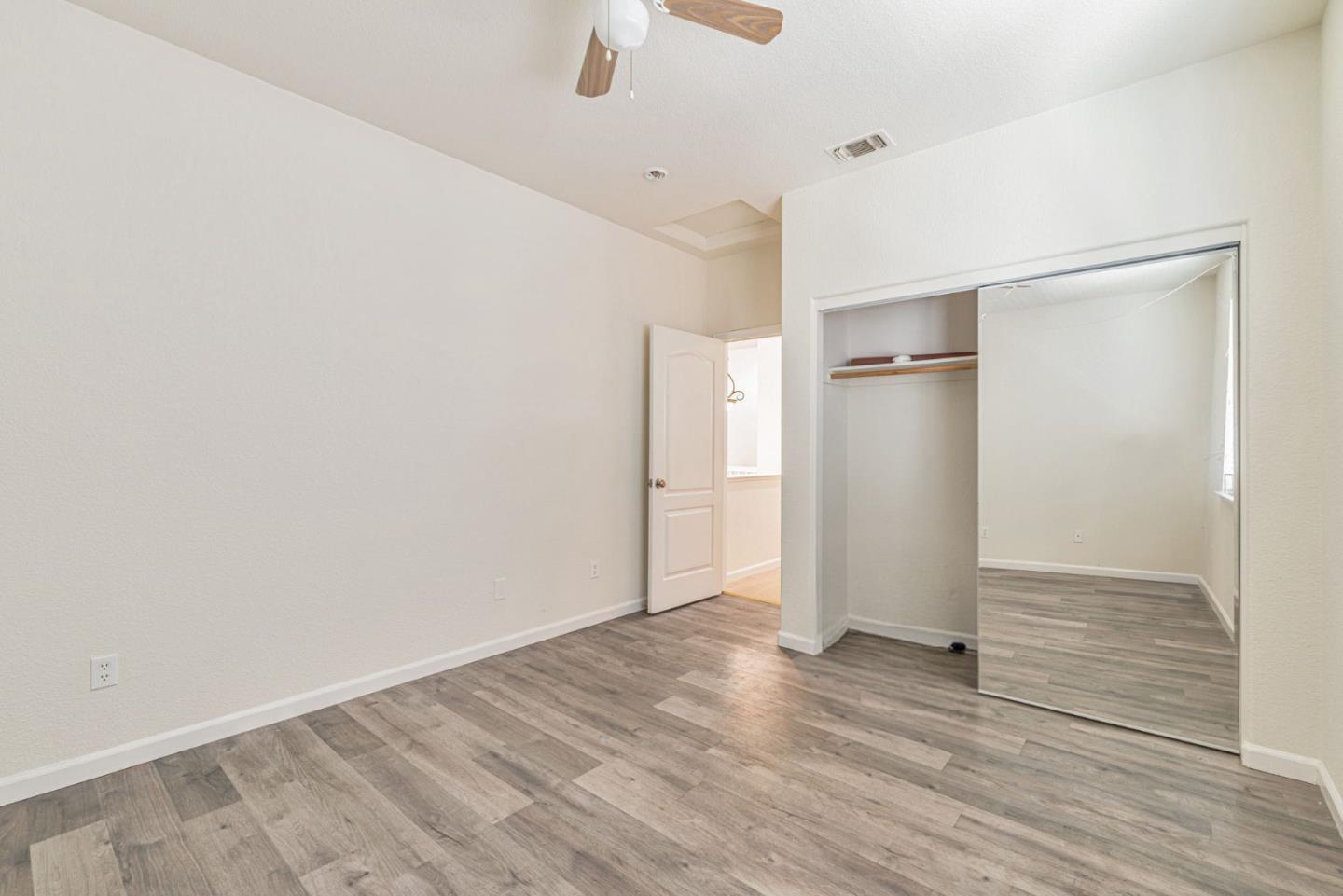 Detail Gallery Image 25 of 32 For 5305 Gold Creek Cir, Discovery Bay,  CA 94505 - 5 Beds | 3 Baths