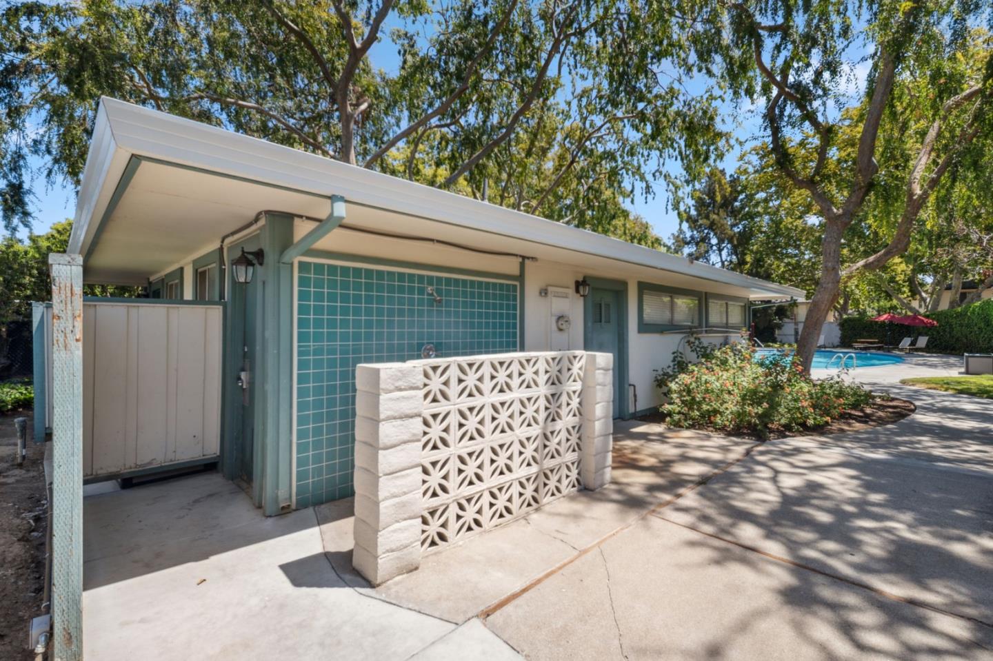 Detail Gallery Image 18 of 18 For 236 Watson Dr #1,  Campbell,  CA 95008 - 2 Beds | 1 Baths