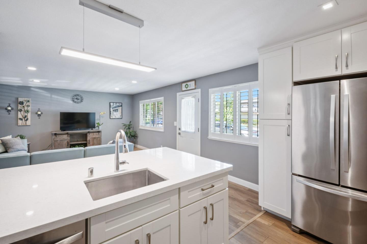 Detail Gallery Image 5 of 18 For 236 Watson Dr #1,  Campbell,  CA 95008 - 2 Beds | 1 Baths