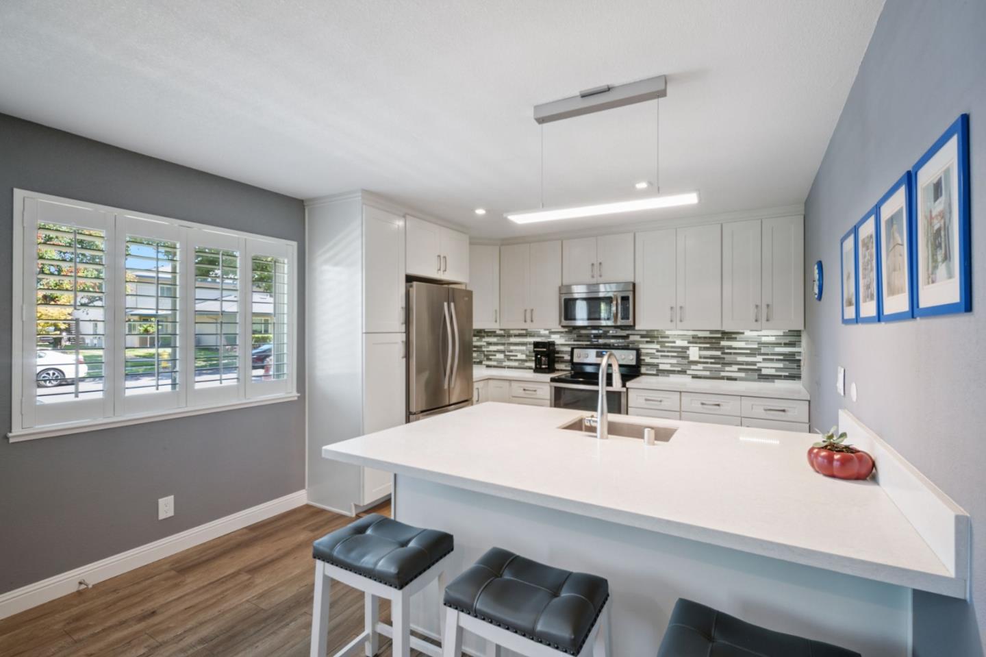 Detail Gallery Image 7 of 18 For 236 Watson Dr #1,  Campbell,  CA 95008 - 2 Beds | 1 Baths