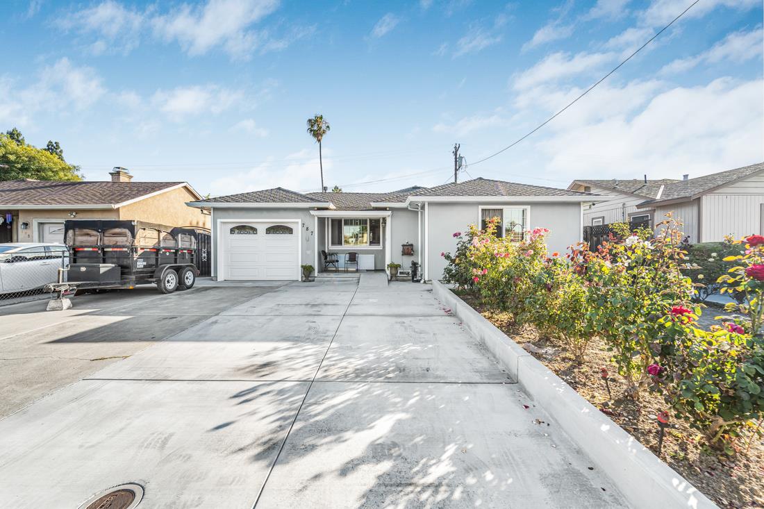 Detail Gallery Image 3 of 27 For 787 Macredes Ave, San Jose,  CA 95116 - 4 Beds | 2 Baths