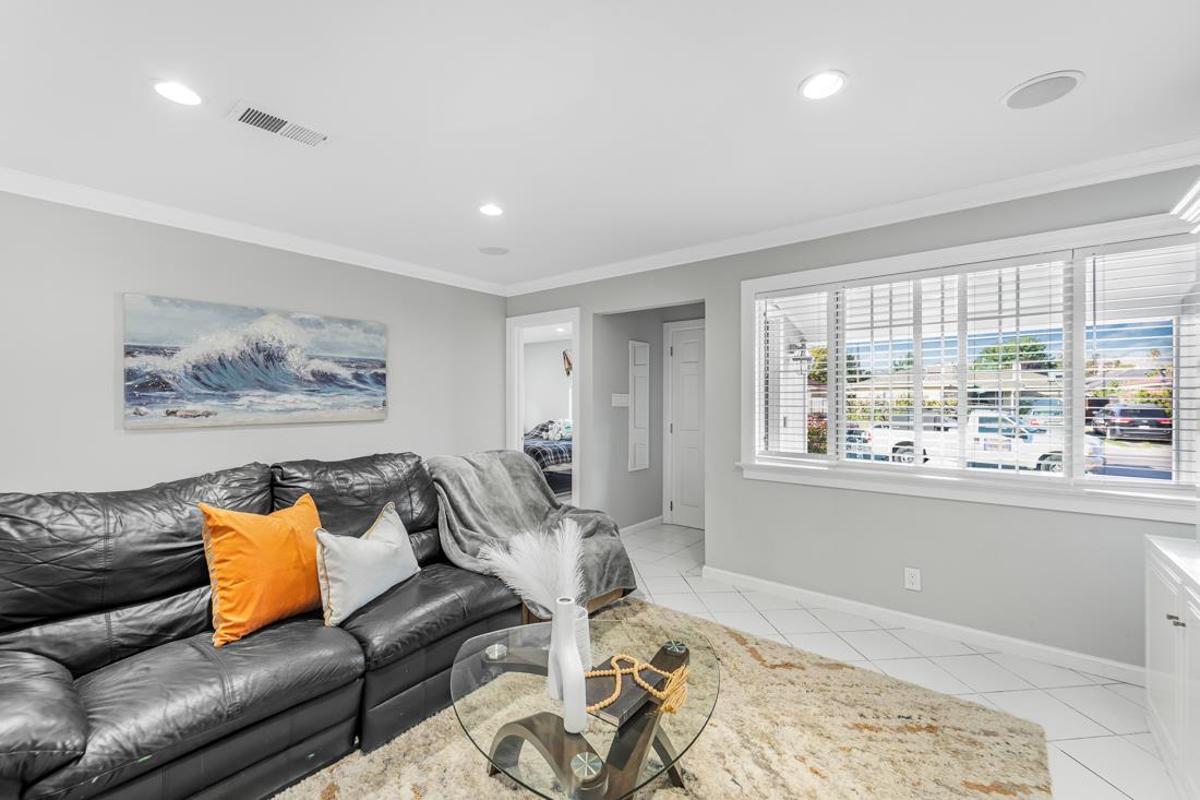 Detail Gallery Image 7 of 27 For 787 Macredes Ave, San Jose,  CA 95116 - 4 Beds | 2 Baths